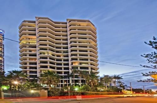 Genesis Apartments By Gold Coast Premium Exterior photo